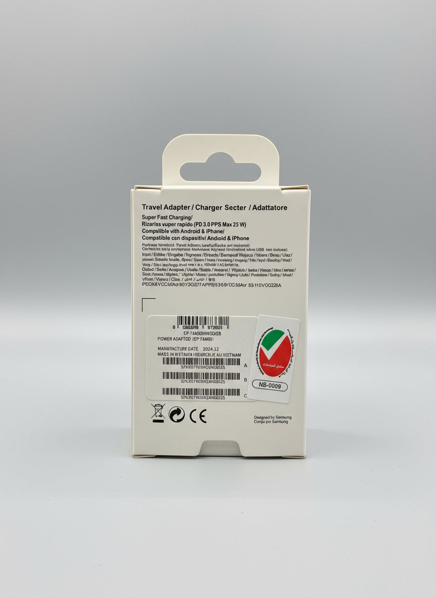 Samsung 25W USB-C Super Fast Charger in black - box back view