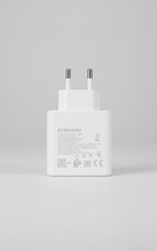 Samsung 45W USB-C Super Fast Charger - back view