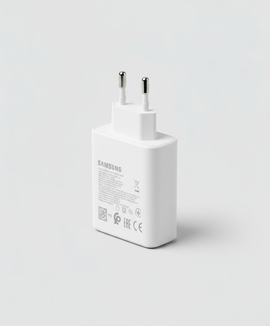 Samsung 45W USB-C Super Fast Charger, back view
