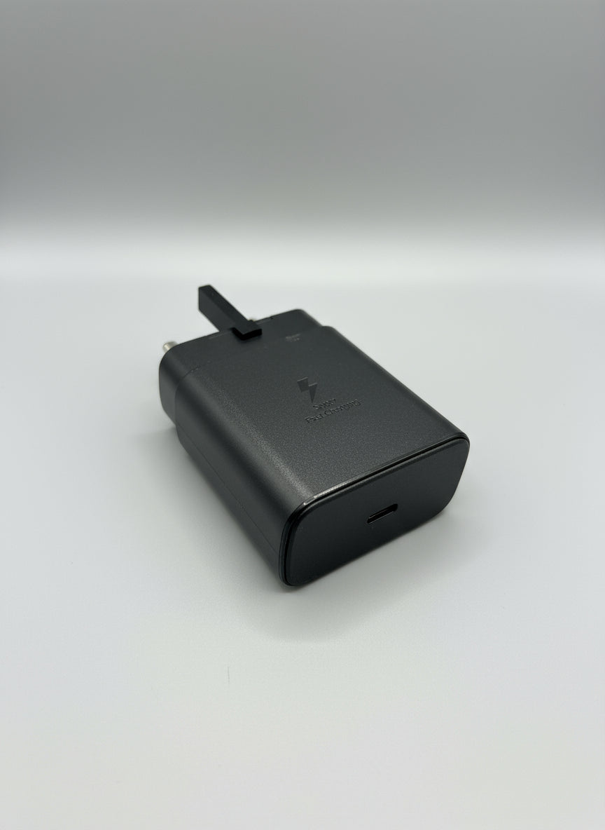 Samsung 45W USB-C Fast Charger UK plug in black, top view